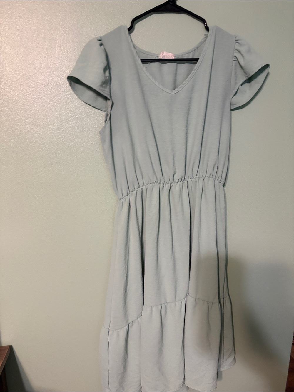 BiBi Sage Green Short Sleeve Tiered V‑Neck Dress